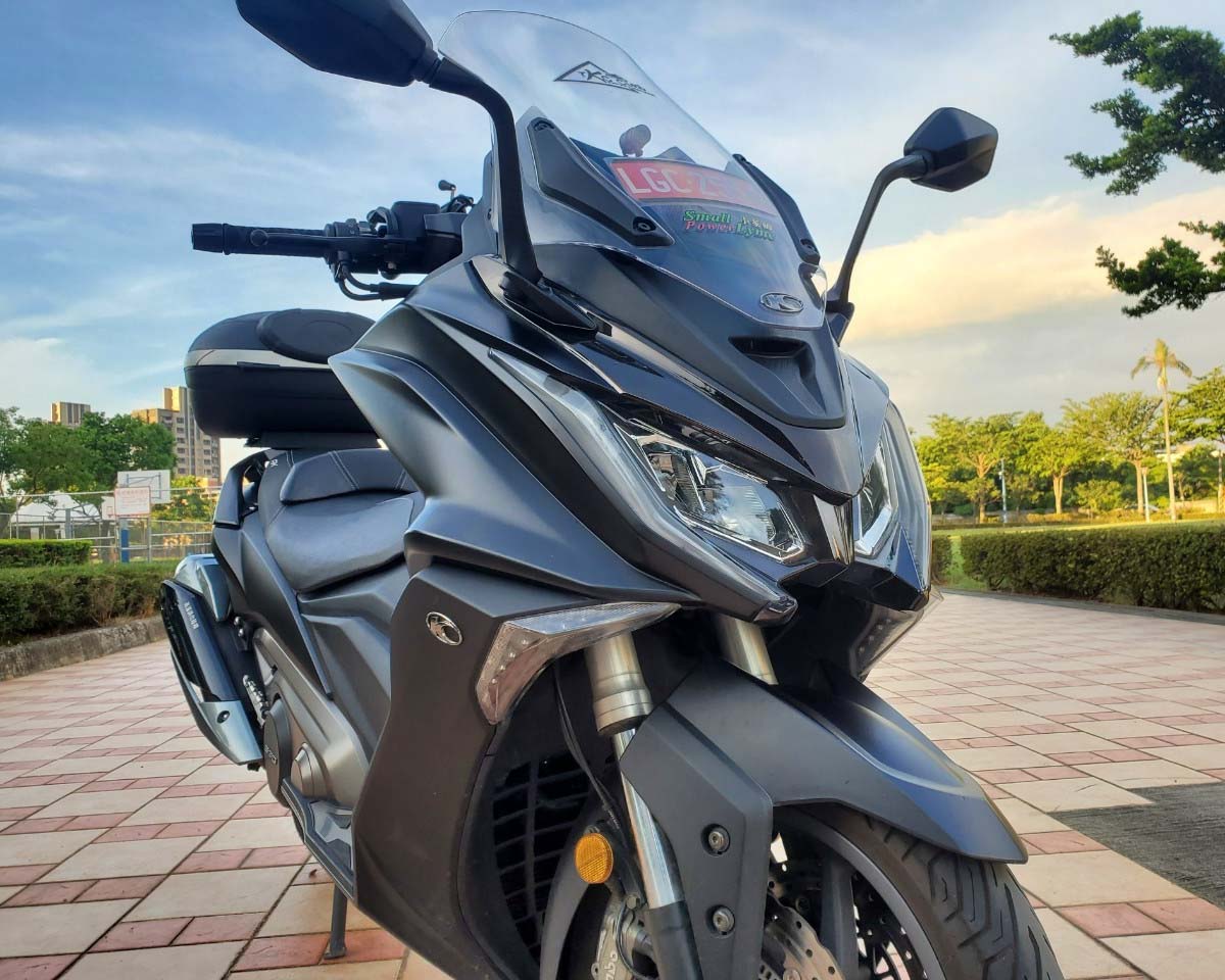 光陽KYMCO 17年 AK550 ABS 紅牌大羊